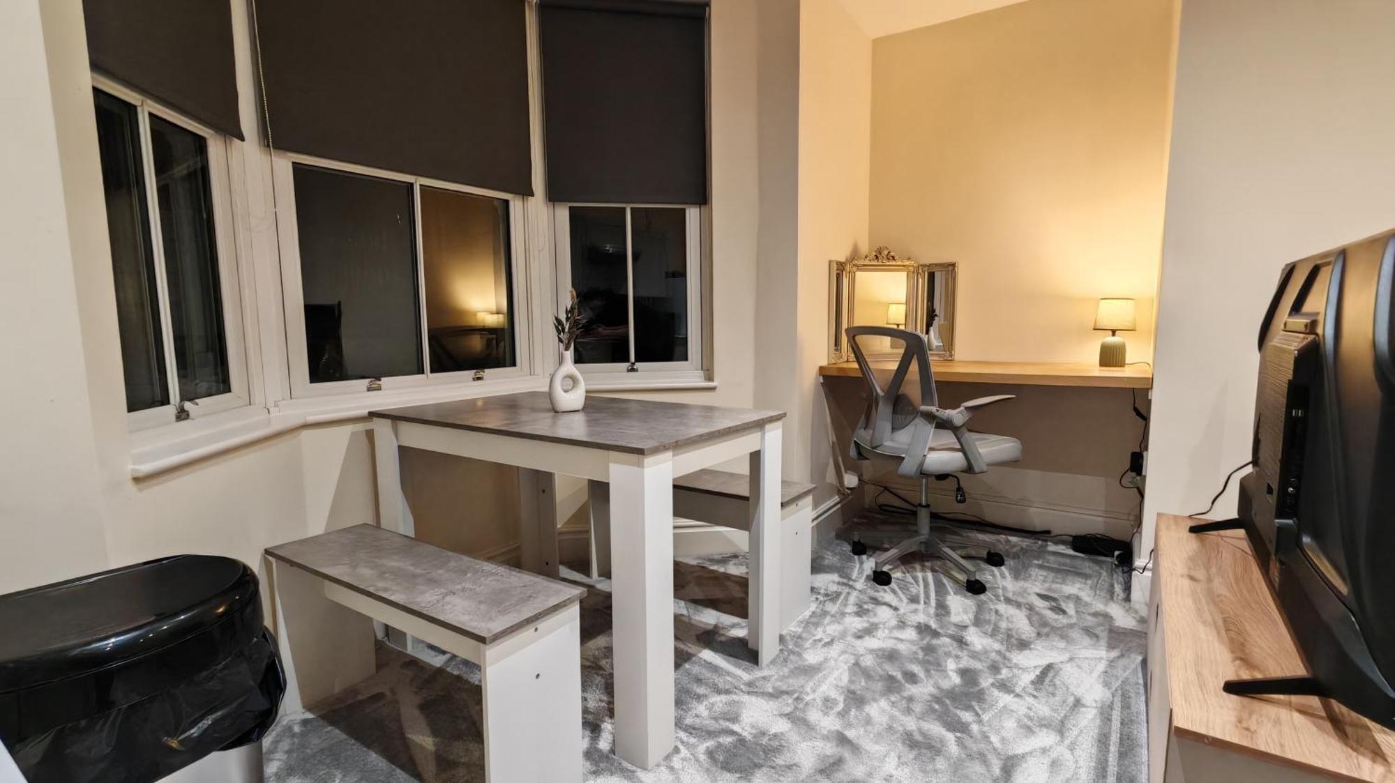 1 Bed Hideaway - Cosy Retreat Apartment Йорк Екстериор снимка