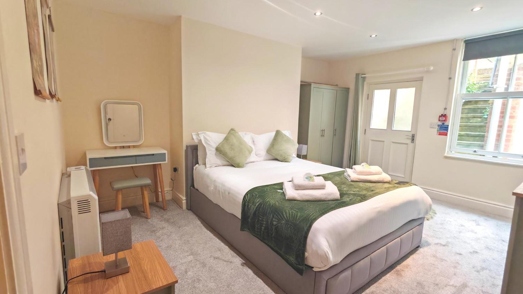 1 Bed Hideaway - Cosy Retreat Apartment Йорк Екстериор снимка